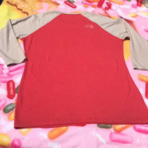 The North Face Woman’s medium 3|4 T-shirt - Picture 4 of 8